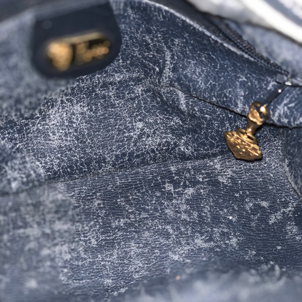 Vintage Gucci,Authentic, Excellent Shape, - Picture 3 of 3